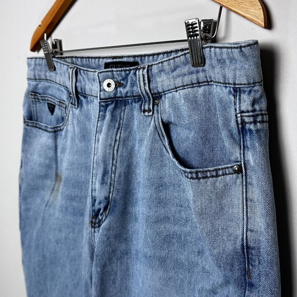 GUESS Relaxed Fit Light Wash Jeans 34 - Picture 2 of 9